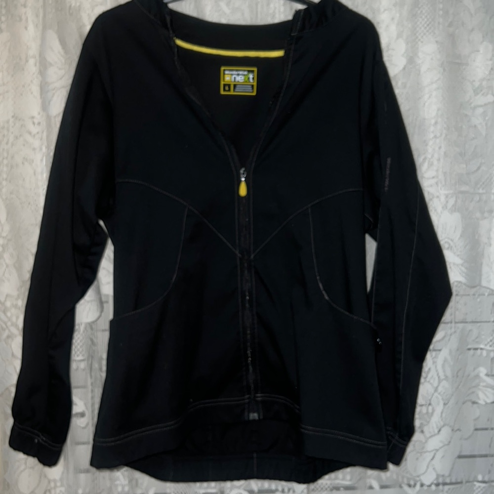 Woman’s Wonder Wink Next Scrub Jacket like New